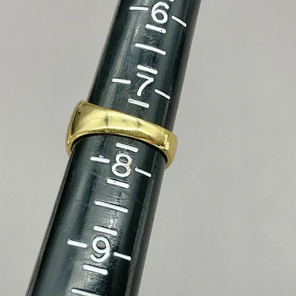 Gorjana Ring Gold Plated Dome Band Ring Size 7.5 Minimalist Statement